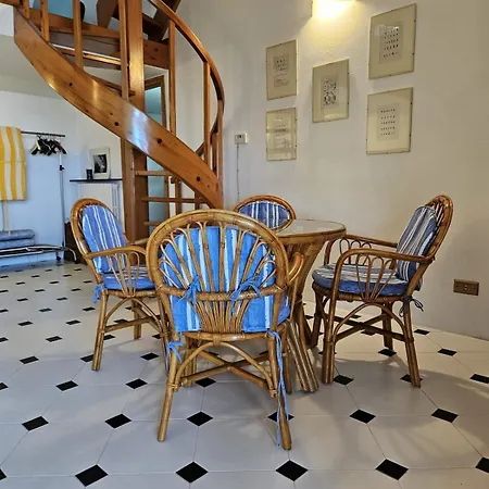 Villa Onde E Ulivi