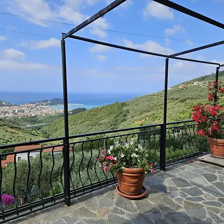 Onde E Ulivi * San Bernardo (Genoa)